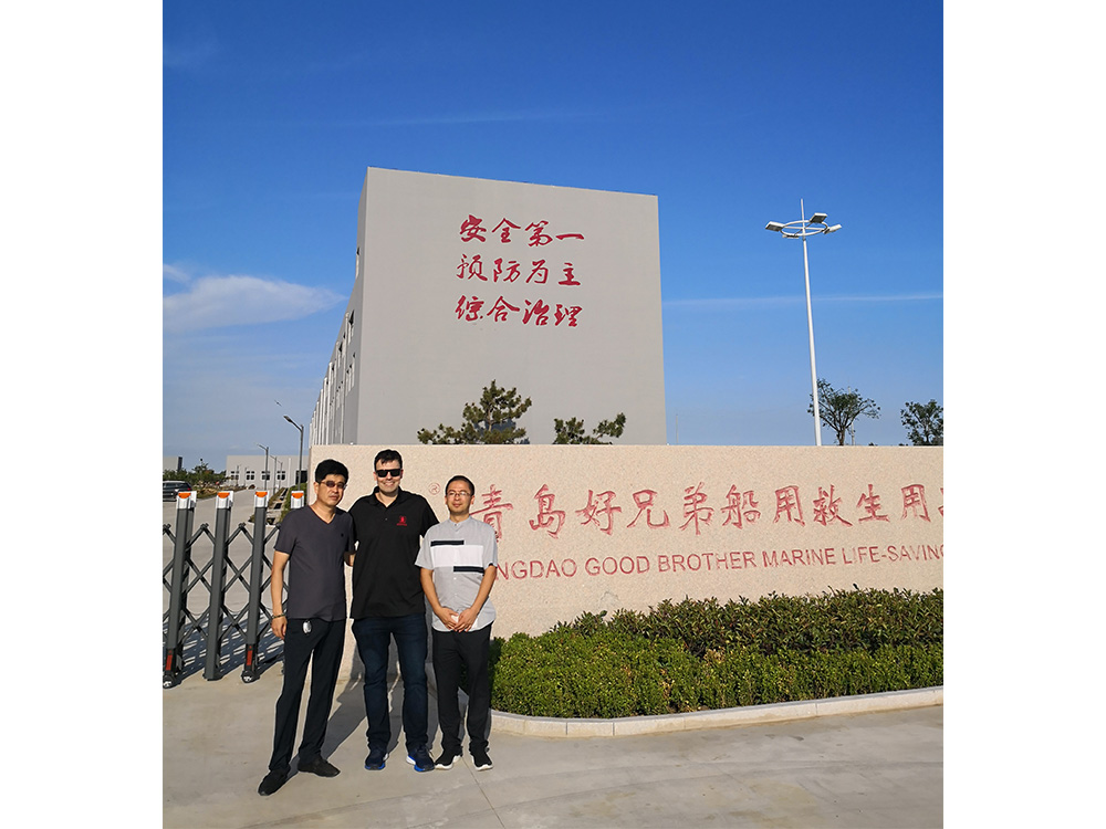 2.2国内外客户拜访交流 Visits and Exchanges with Domestic and Foreign Customers.jpg